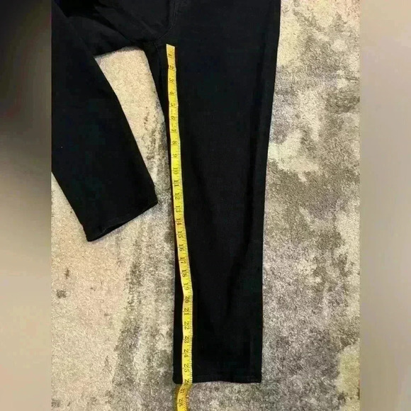 Women’s Black High Rise Express Jeans - Picture 6 of 7